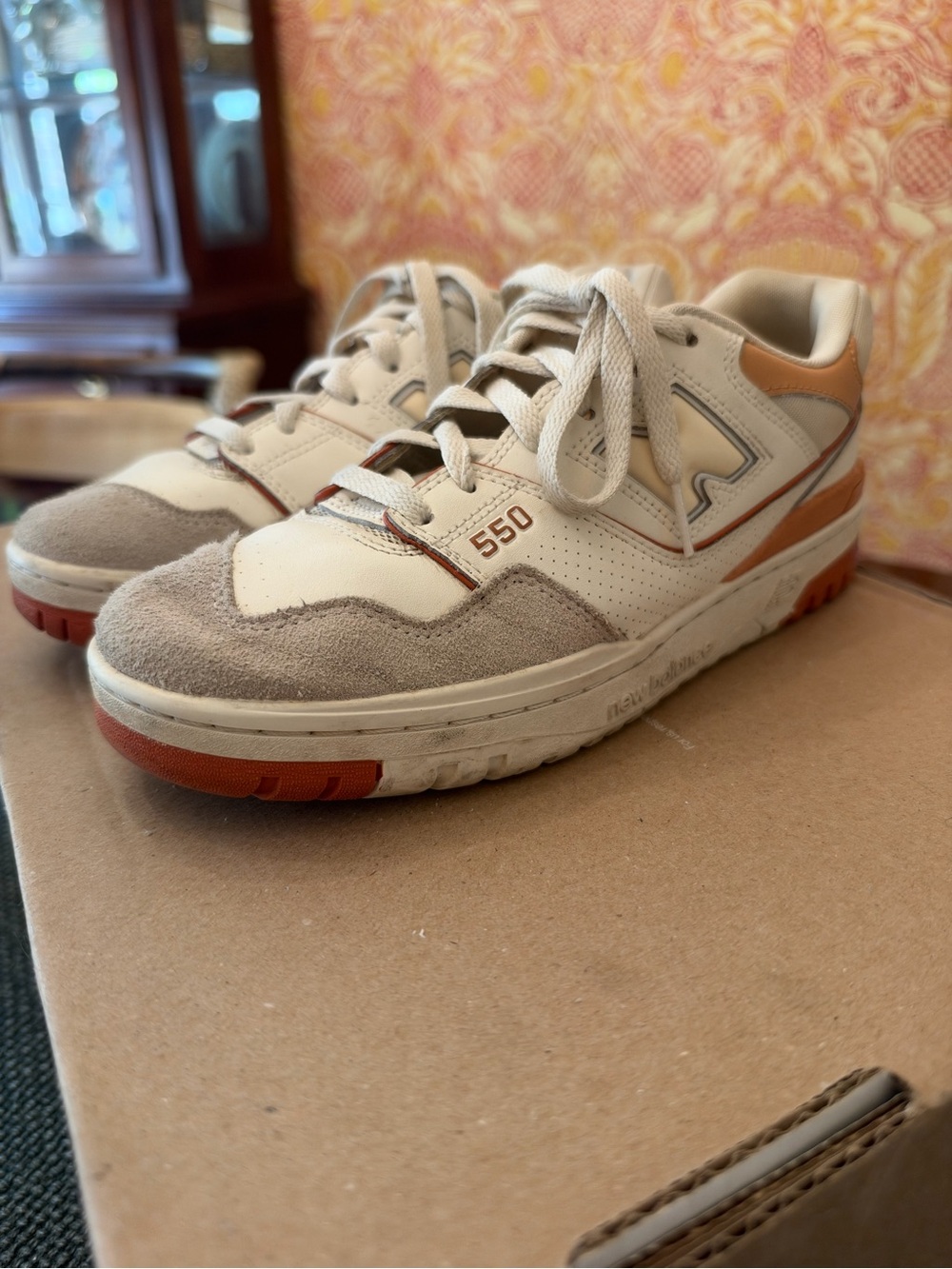 New Balance 550 Casual Athletic Sneakers in Cream and Tan Size 9